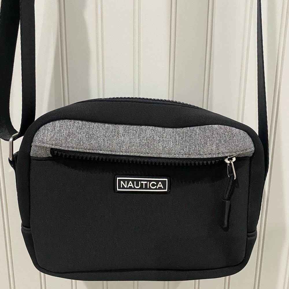 Nautica Small Bean‎ Crossbody Black Gray Sporty